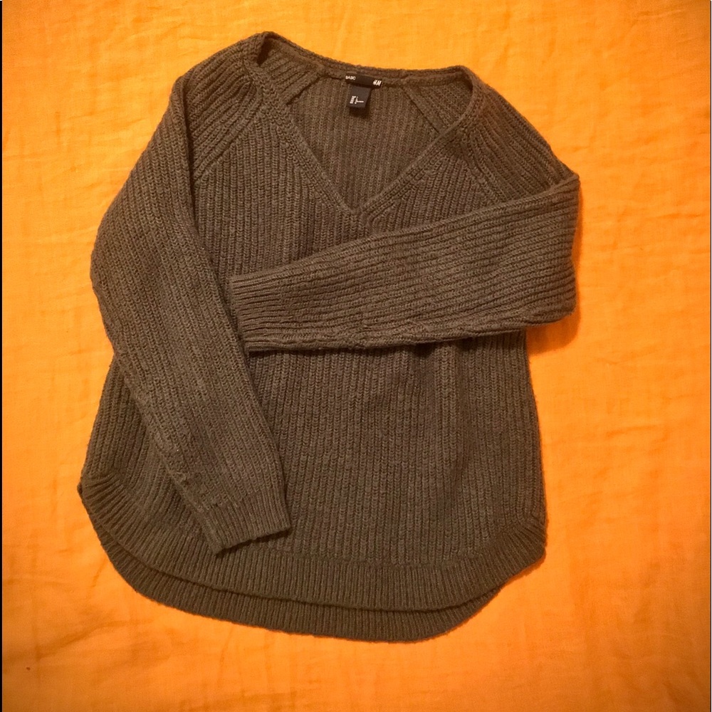 H&M Basic Cable Knit Sweater Sz L